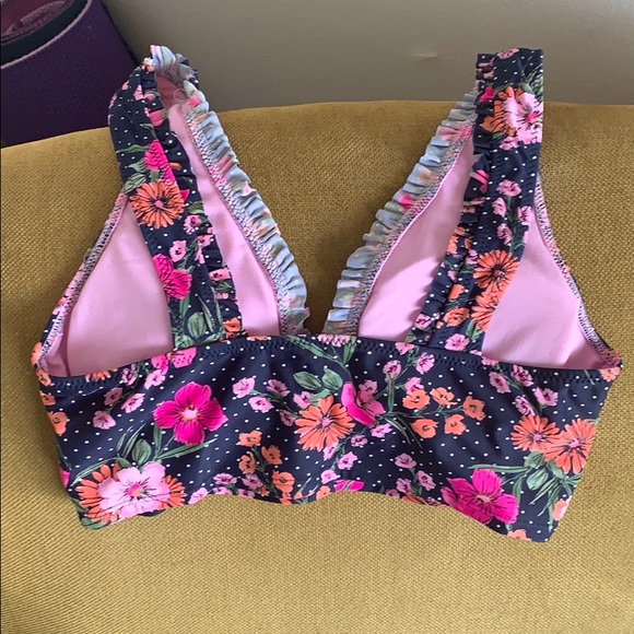 Target Bikini Size M - Picture 3 of 5